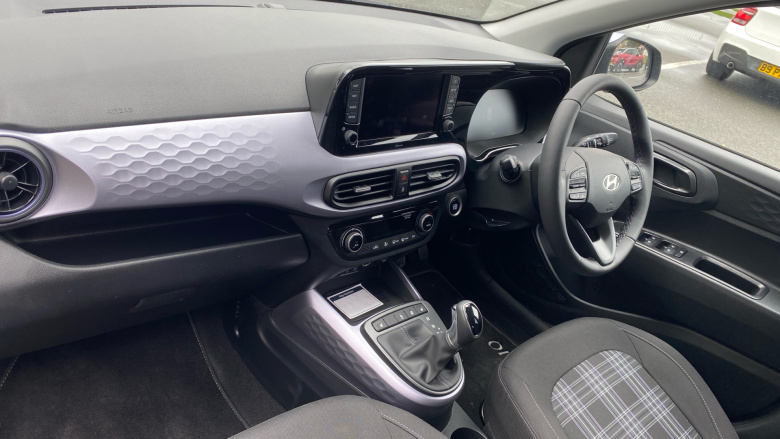 Hyundai i10 1.2 [79] Premium 5dr Auto [Nav] Petrol Hatchback